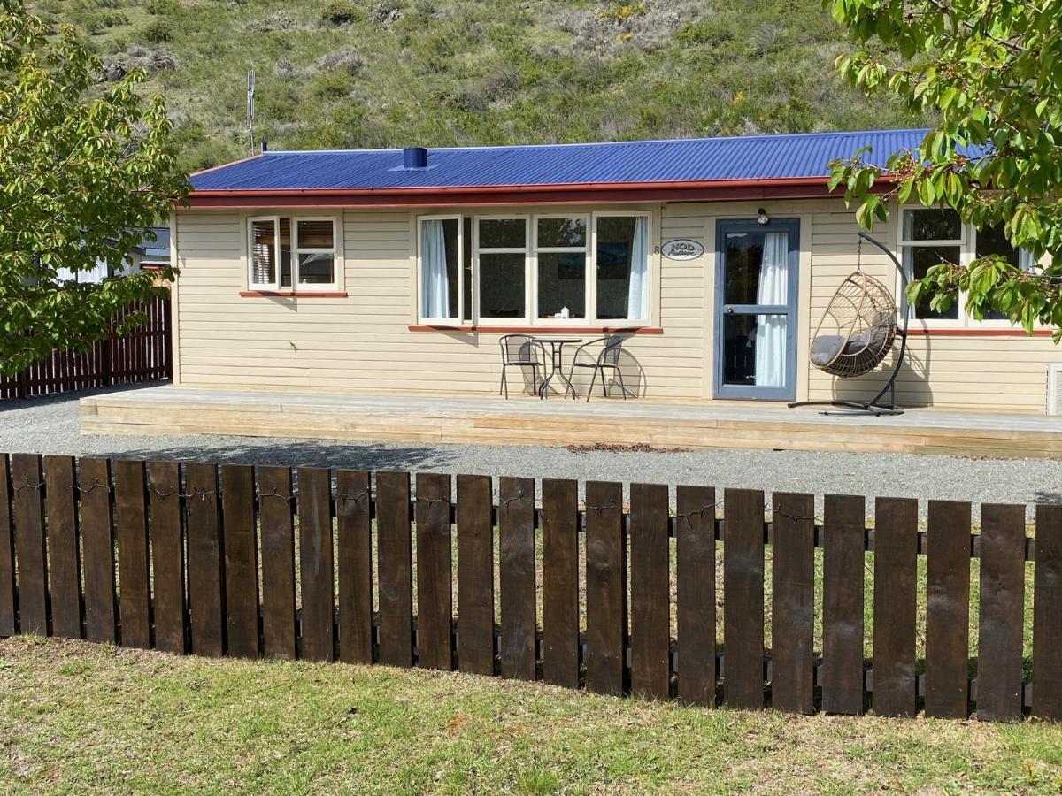 Cosy 1960'S Kiwi Holiday House Omarama Εξωτερικό φωτογραφία