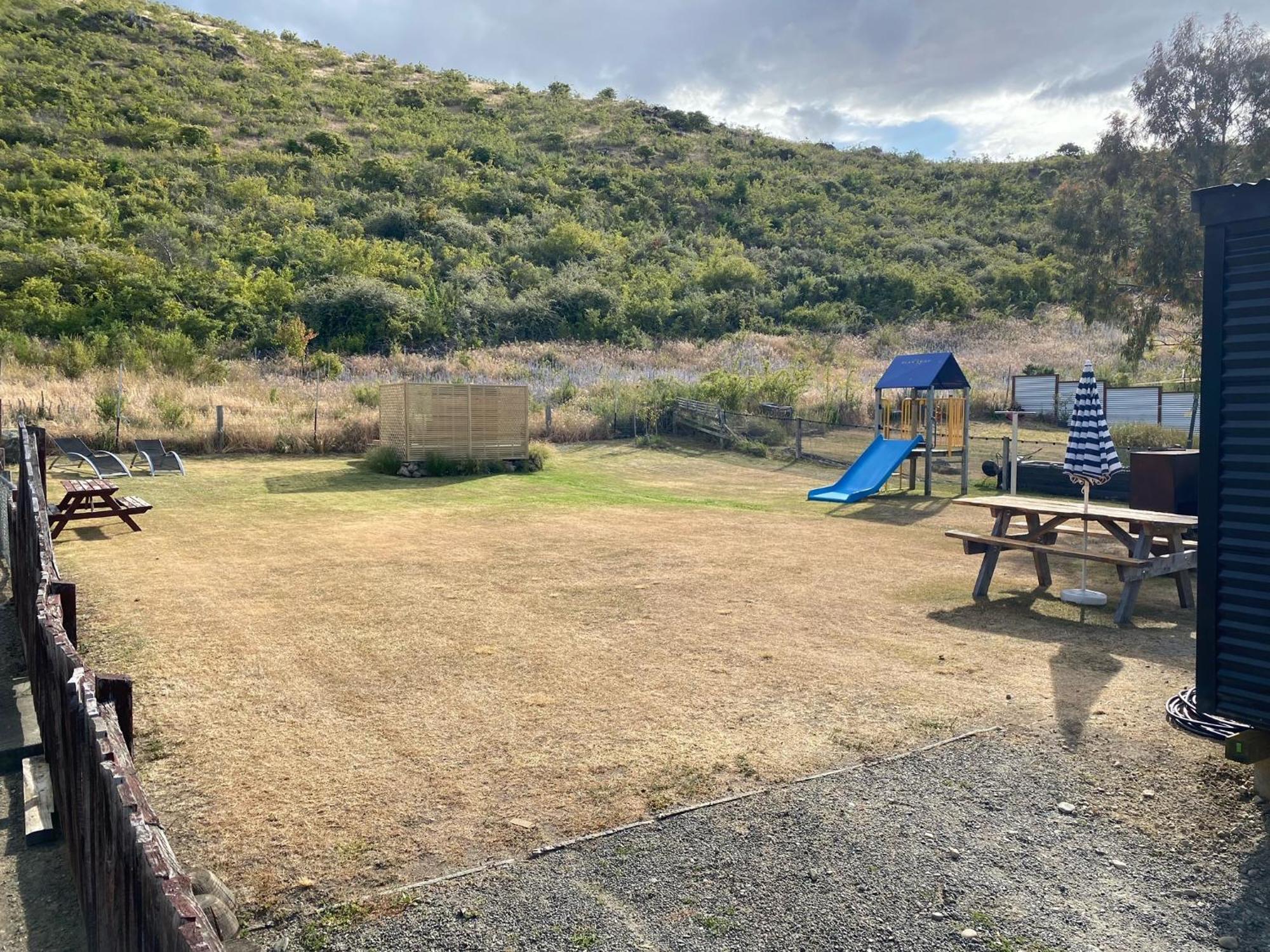 Cosy 1960'S Kiwi Holiday House Omarama Εξωτερικό φωτογραφία